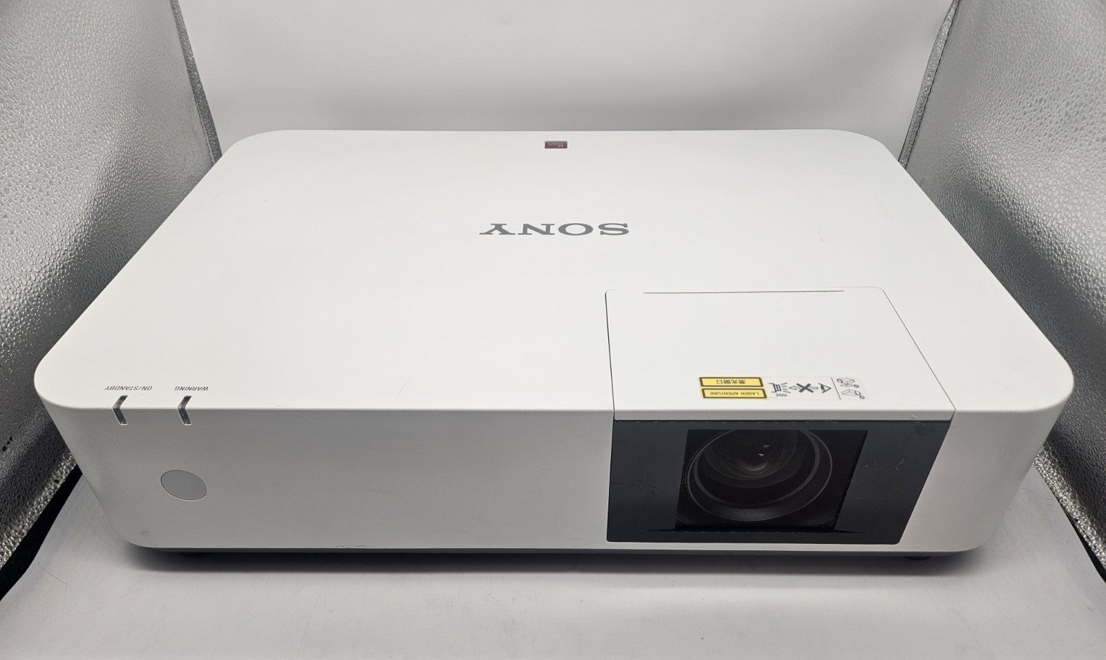 SONY 5,000 Lumens Laser Projector 1920X1080 @60Hz (3654 Hours) VPL-PWZ100