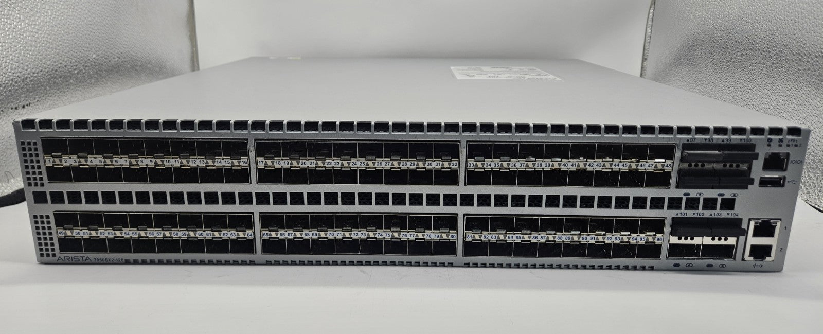 Arista 7050SX2 96-Port 10G SFP+ 8-QSFP+ Network Switch w/ 2x PSU DCS-7050SX2-1281