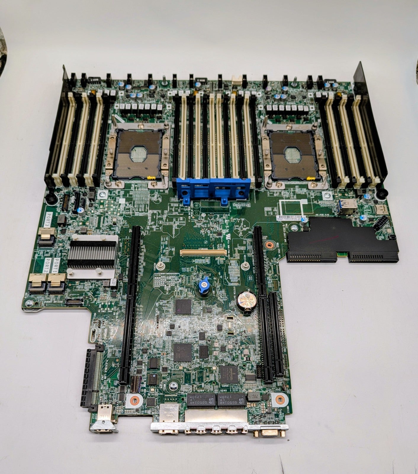 HP DL380 G10 875073-001 - HPE Xeon Scalable FCLGA3647  W/ Heatsinks **NO CPU's**1