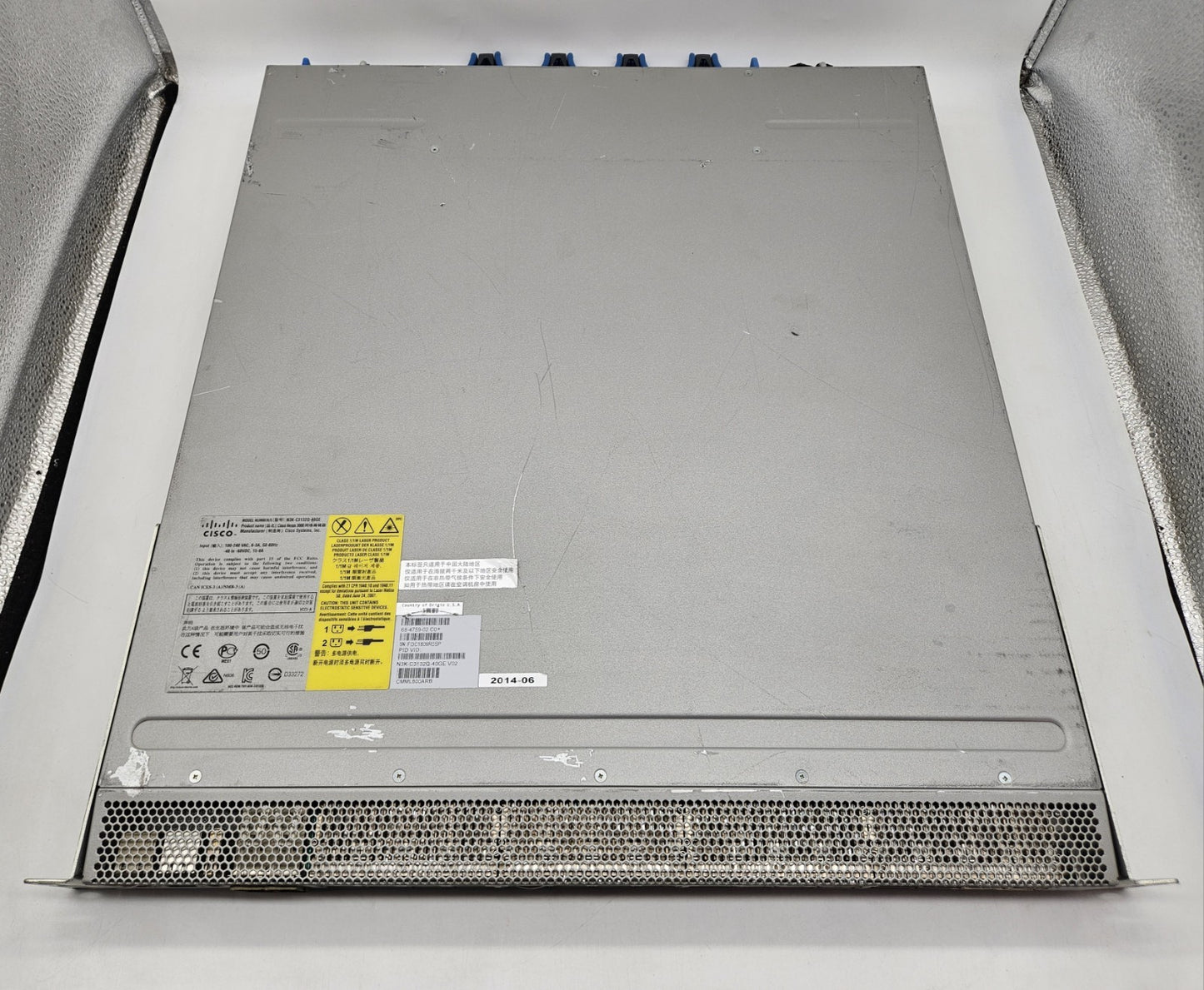 Cisco Nexus 3132Q 32-Port QFSP+ & 4-SFP+ Switch (Blue) LAN ENT N3K-C3132Q-40GE2