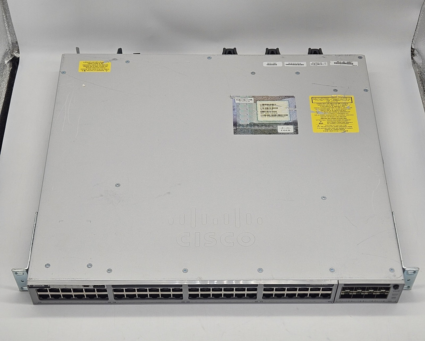 Cisco Catalyst 9300 48-Port PoE+ GbE Switch w/ C9300-NM-8X & 1x PSU C9300-48P-E2