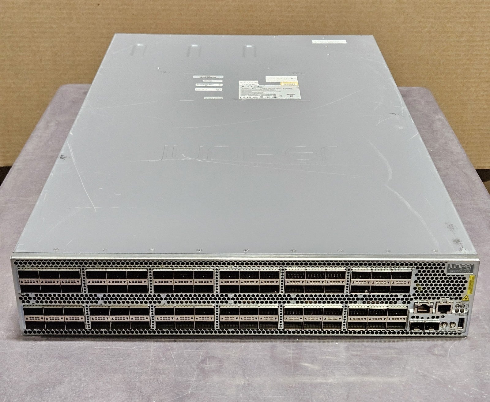 Juniper 72/24-Port 40/100GB QSFP+ Layer 3 Network Switch w/ 4x PSU QFX10002-72Q0
