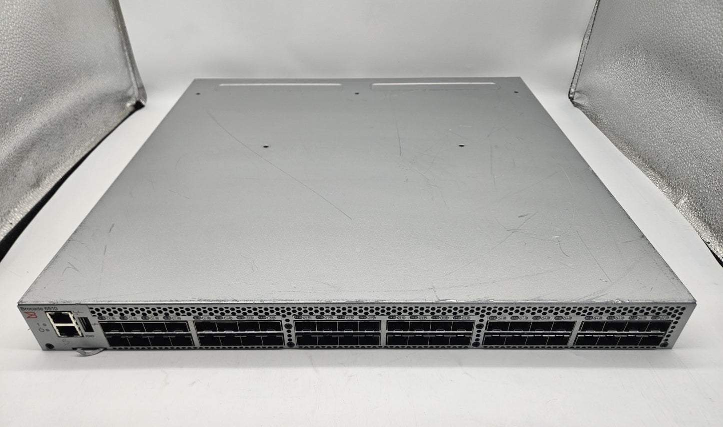 Brocade 6510 48-Port 16GB SFP+ (48-Active) Network Switch w/Lic. HD-6510-24-8G-R0