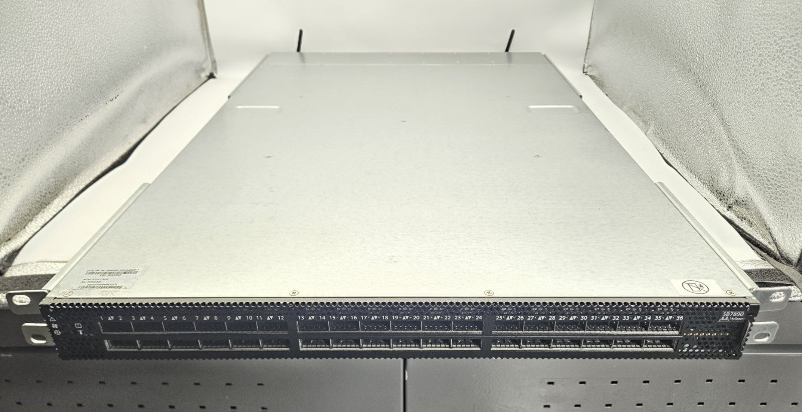 Mellanox 36-Port 100GB QSFP28 Unmanaged Network Switch MSB7890-ES2F0