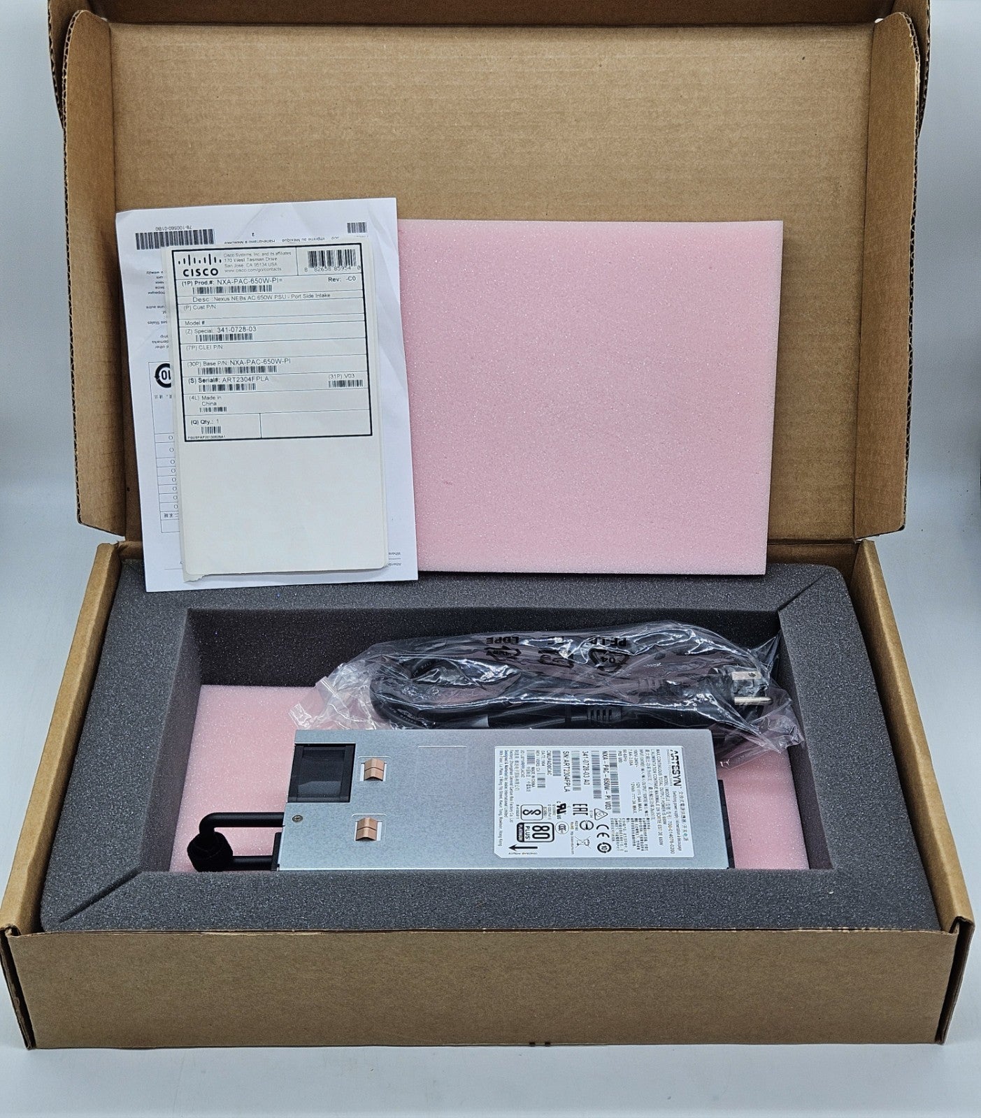 Cisco 650W Power Supply Nexus 3000/9000 Switches (Port Intake) NXA-PAC-650W-PI2