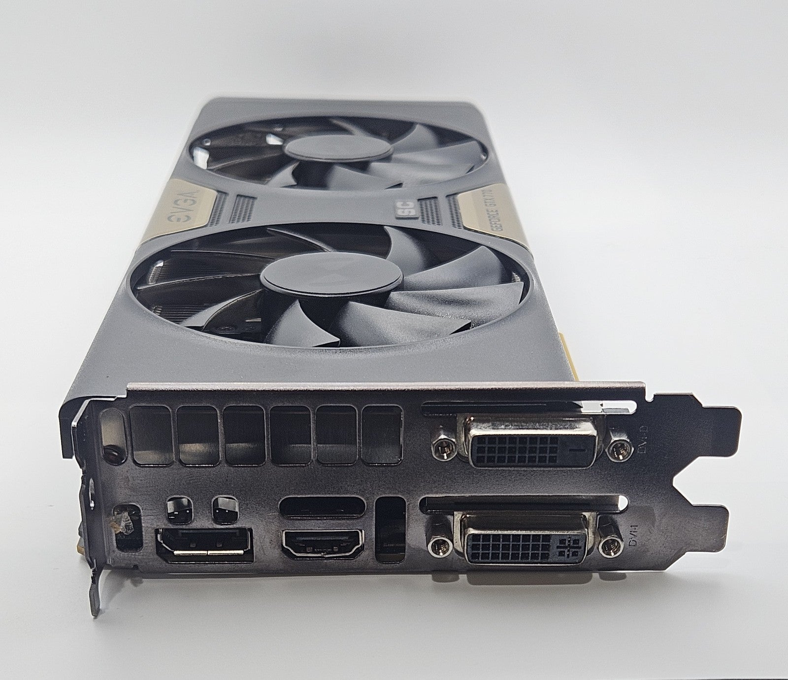EVGA Geforce GTX 770 DUAL SC 4GB GDDR5 Video Graphics Card 04G-P4-3774-KR1