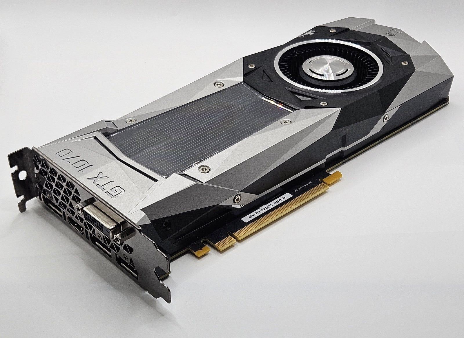 Gigabyte Geforce GTX 1070 Founders 8GB GDDR5 PCIe 3.0 x16 Video Card0