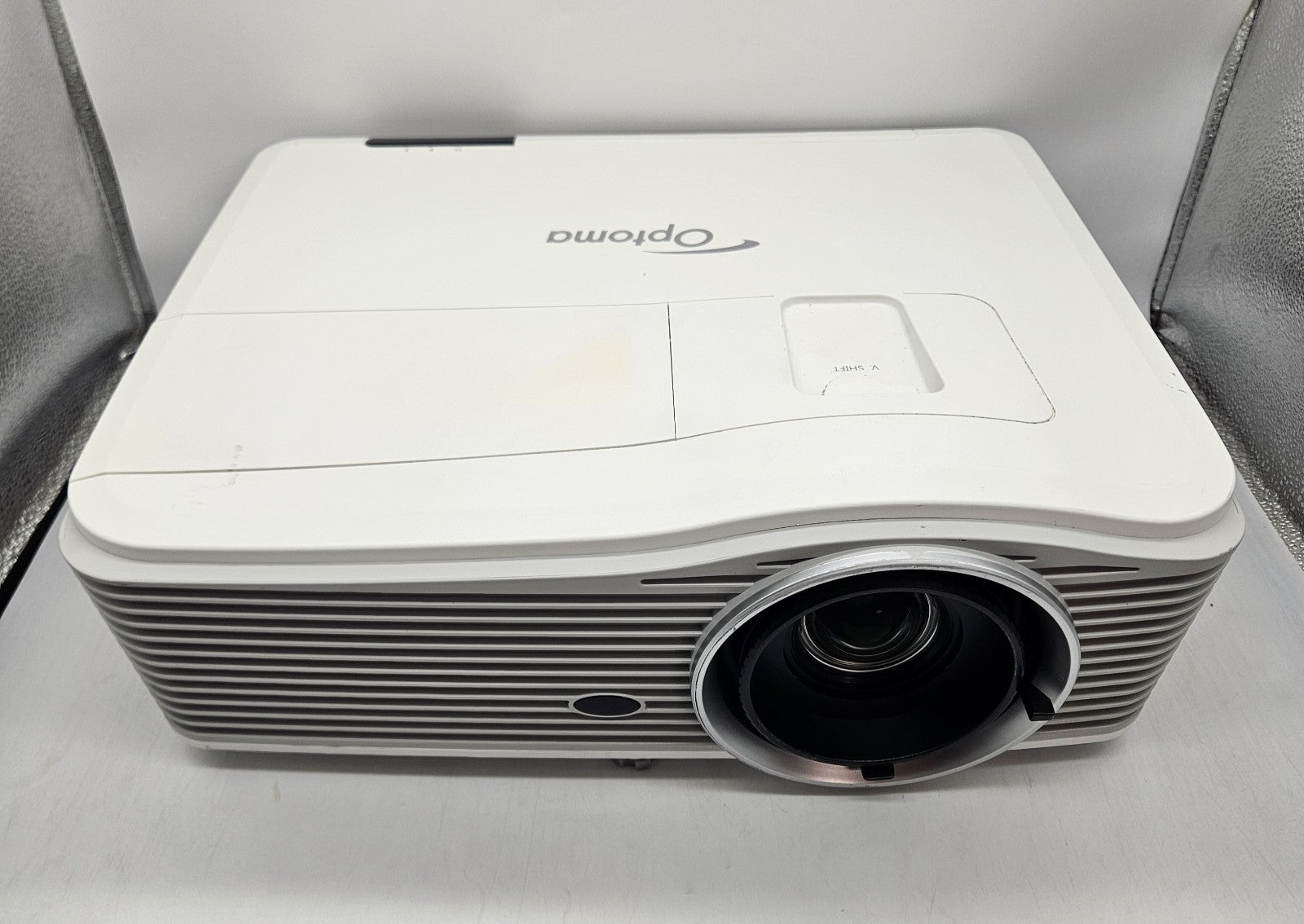 Optoma 5500 Lumems 1080p DLP Full 3D Projector 475 Hours (Clean Image) EH515T0