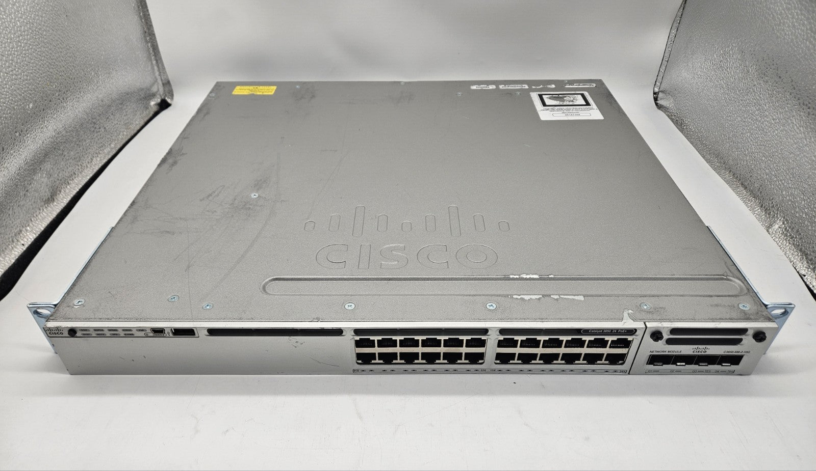 Cisco Catalyst 3850 24-Port PoE GbE Network Switch w/ Module WS-C3850-24PW-S0