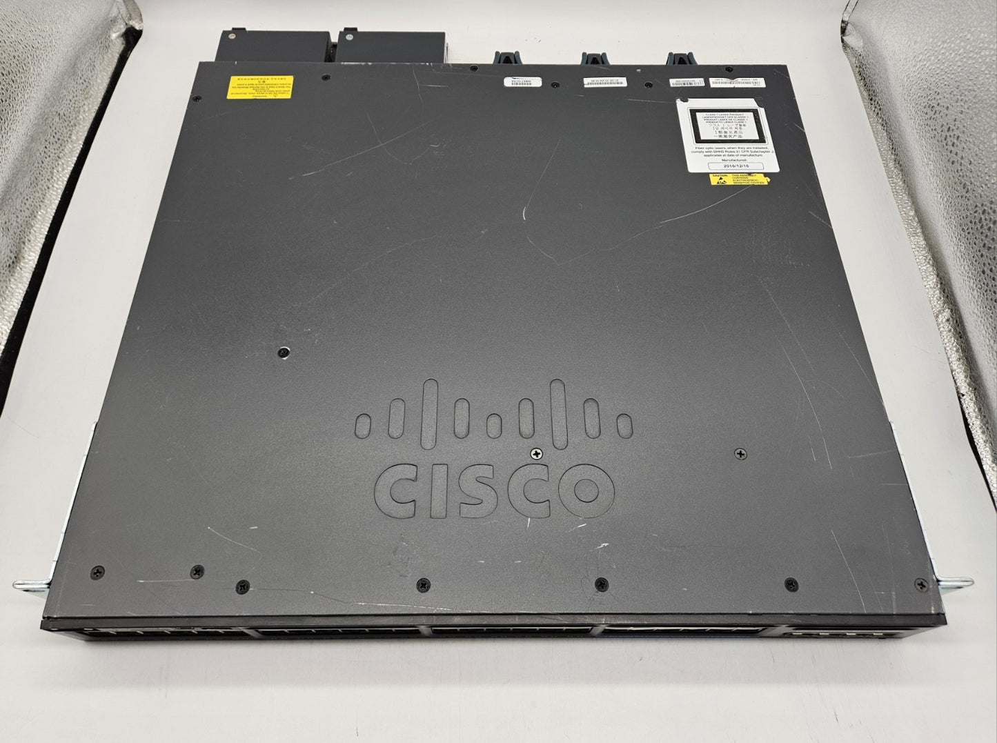 Cisco 3650 48-Port UPoE GbE (12-10GbE) & 4-SFP Network Switch WS-C3650-12X48UQ-E2