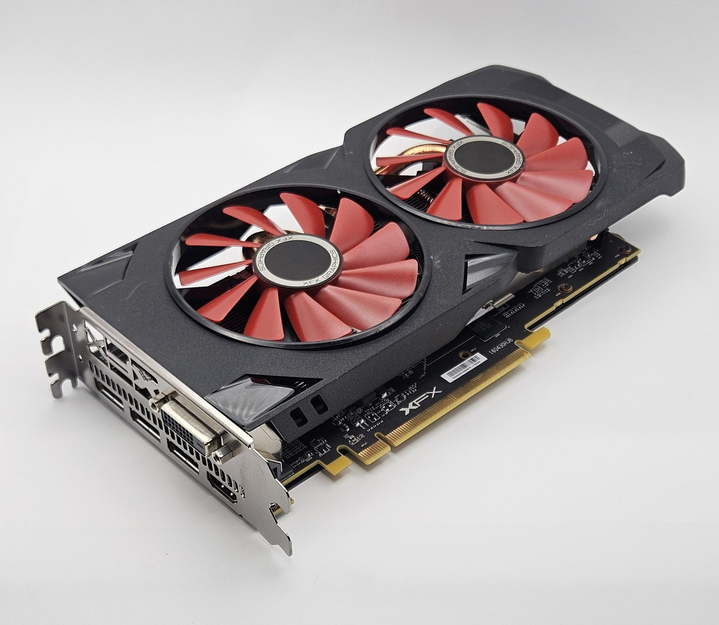 XFX Radeon RX 570 4GB OC+ GDDR5 PCI-E 3.0 x16 Video Graphics Card RX-570P420