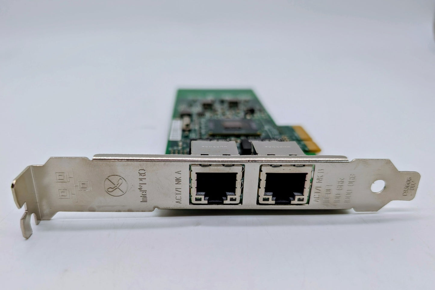 E1G42ETG1P20 Intel Gigabit ET Dual Port Server Adapter2