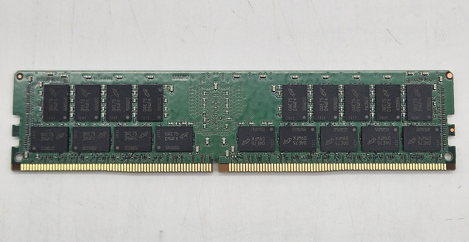 Micron 32GB PC4-23400 DDR4-2933MHz Reg ECC Server RAM MTA36ASF4G72PZ-2G9E21