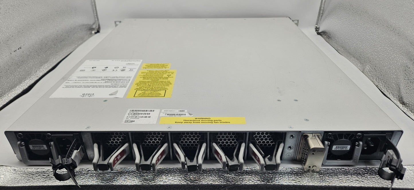 Cisco Catalyst 9500 32-Port 100Gb QSFP Network Switch w/ 2x PSU C9500-32C-A READ3