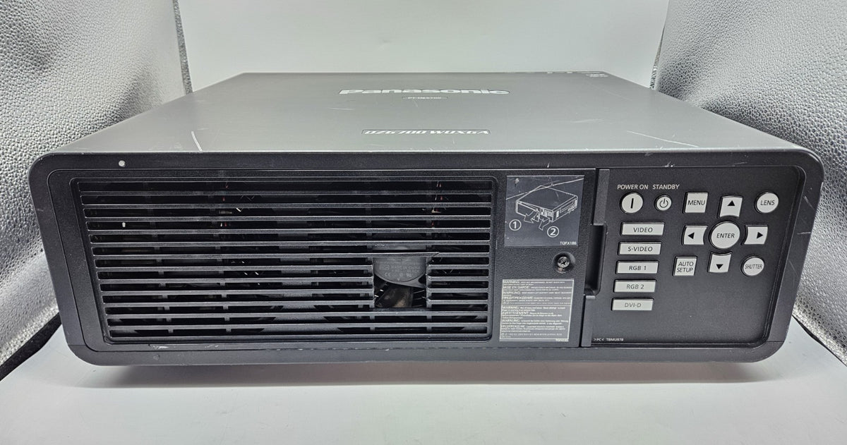 Panasonic WUXGA DLP 6000 Lumens Projector 144 Lamp Hours (Clean Image) READ1