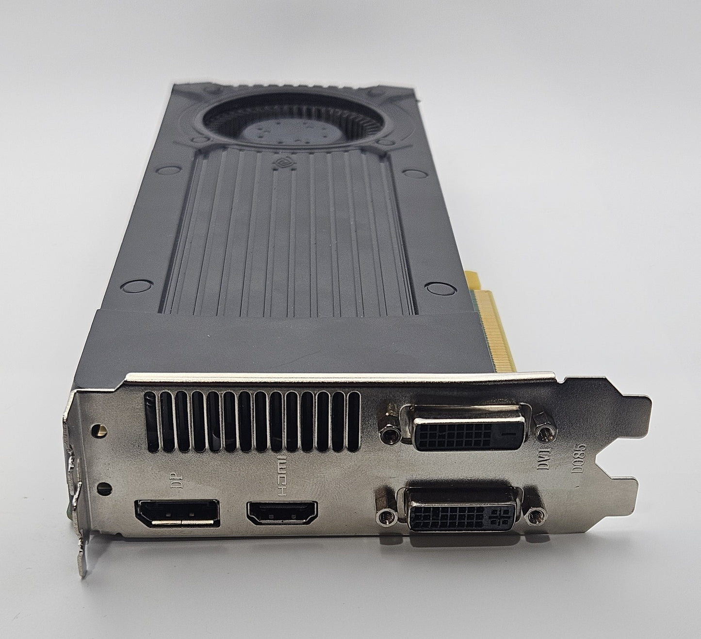 Nvidia Geforce GTX 760 2GB GDDR5 PCI-E 3.0 x16 Video Graphics Card GTX760DE1