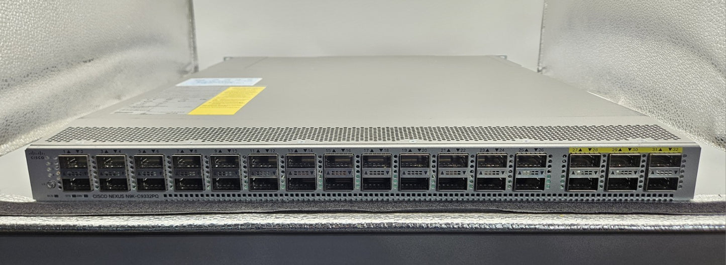 Cisco Nexus 9000 32-Port 40Gb QSFP+ Network Switch w/ 2x PSU N9K-C9332PQ1
