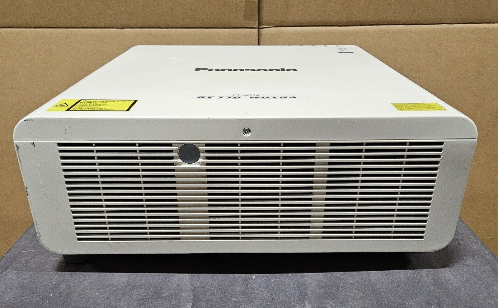 Panasonic Laser WUXGA DLP 7000 Lumens Projector 4925 Hours 4893 Lamp PT-RZ7703