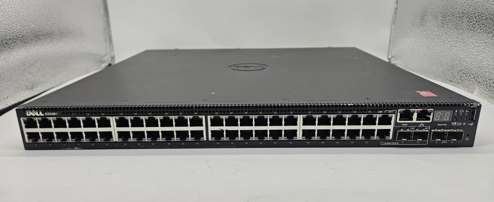 Dell Networking 48-Port PoE GbE & 4-Port SFP Network Switch N3048P1