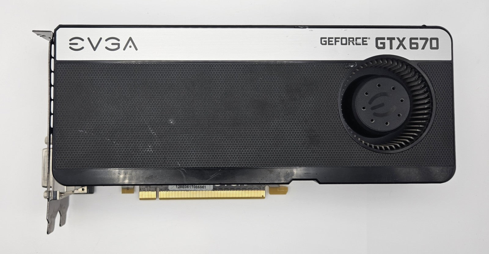 EVGA Geforce GTX 670 SuperClocked+ 4GB GDDR5 Video Graphics Card 04G-P4-2673-KR2