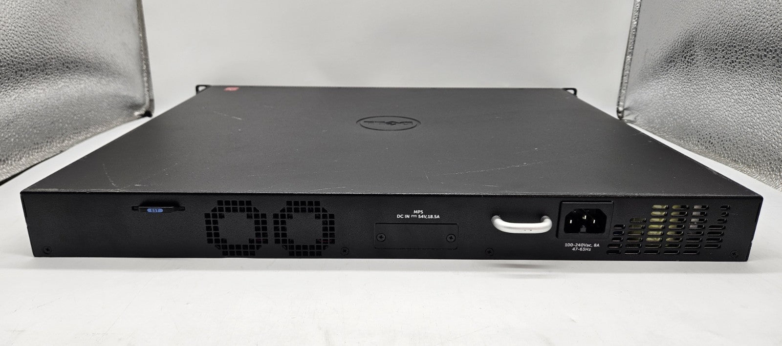 Dell 24-Port PoE+ Gigabit Ethernet 4-Port 10Gb SFP Layer 2 Network Switch N1524P3