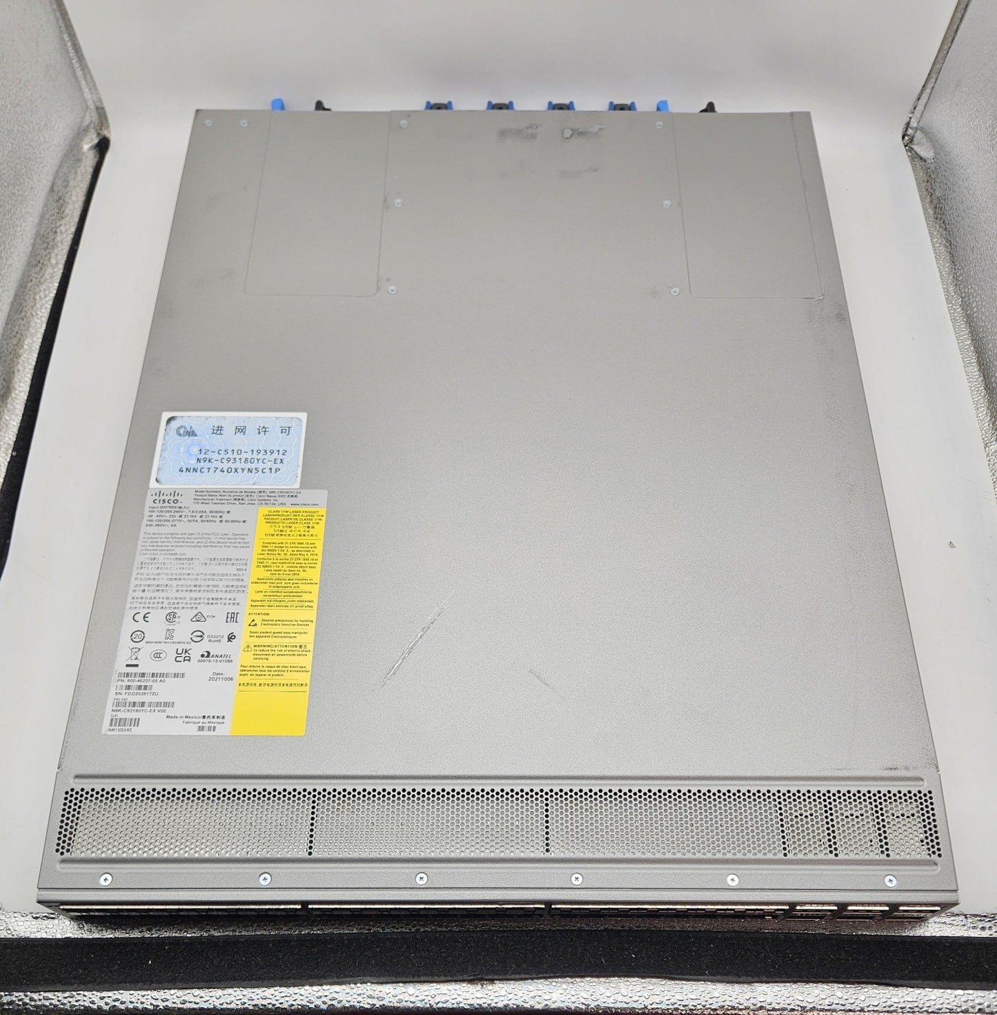 Cisco Nexus 48-Port 10/25GB SFP+ & 6-QSFP+ Network Switch (Blue) N9K-C93180YC-EX2