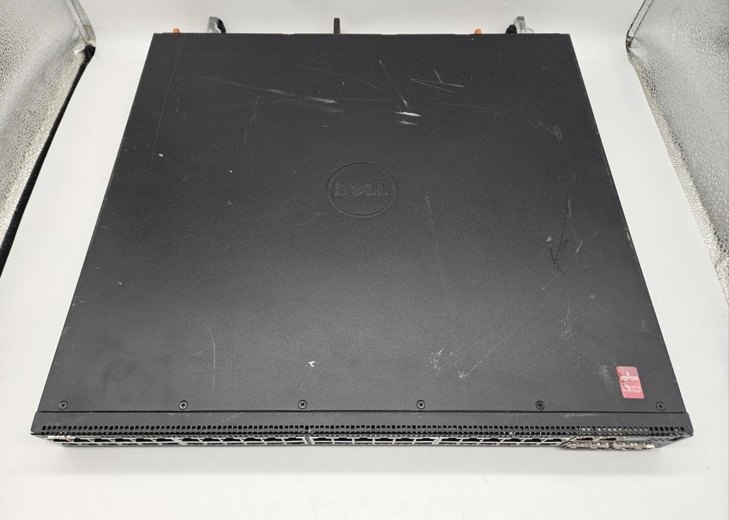 Dell Networking 48-Port PoE GbE & 4-Port SFP Network Switch N3048P2