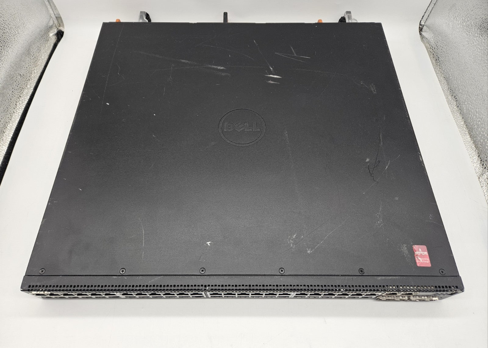 Dell Networking 48-Port PoE GbE & 4-Port SFP Network Switch N3048P2