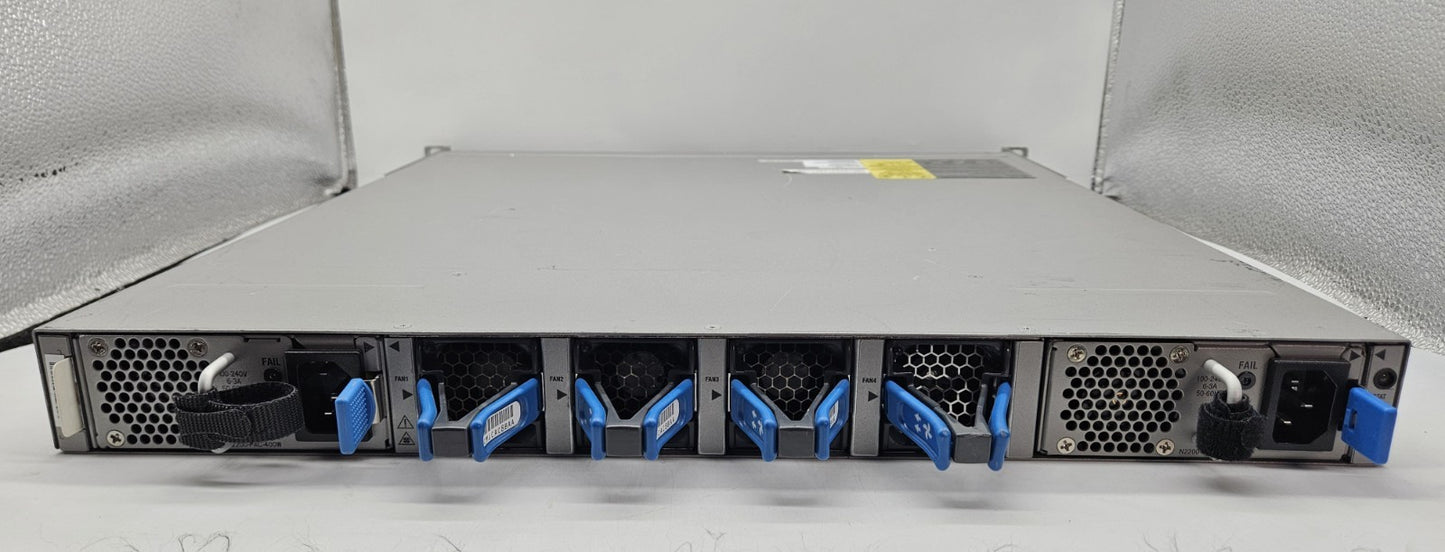 Cisco Nexus 3132Q 32-Port QFSP+ & 4-SFP+ Switch (Blue) LAN ENT N3K-C3132Q-40GE3