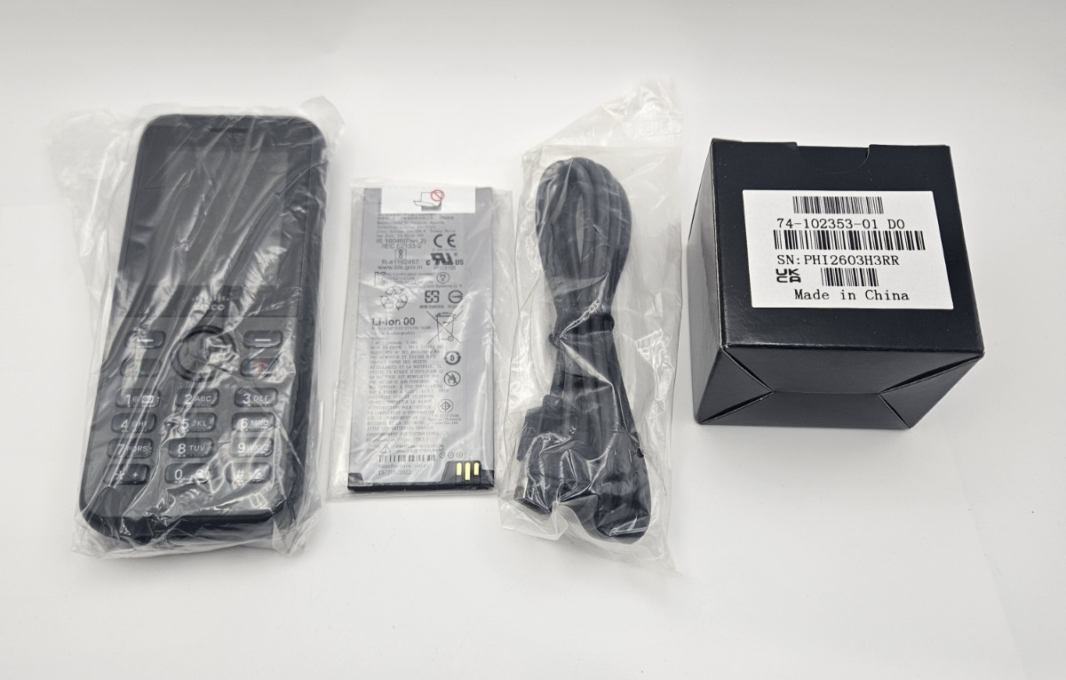 NEW Cisco Cisco Wireless IP Phone 8821 World mode CP-88212