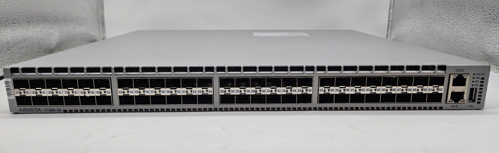 Arista 7150S 48-Port 1/10GB SFP+ Network Switch w/2x PSU BLUE DCS-7150S-52-CL-R1