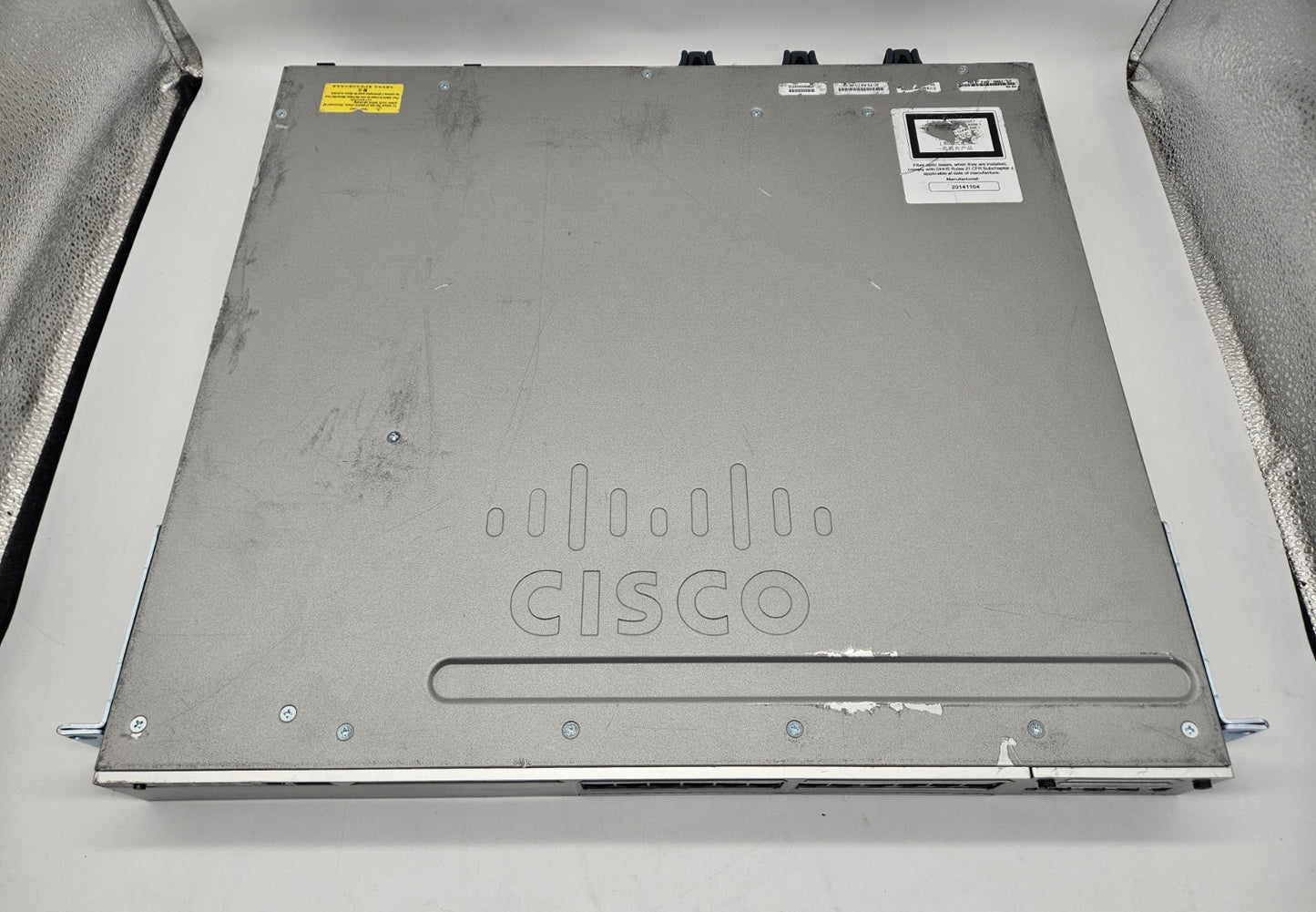 Cisco Catalyst 3850 24-Port PoE GbE Network Switch w/ Module WS-C3850-24PW-S2