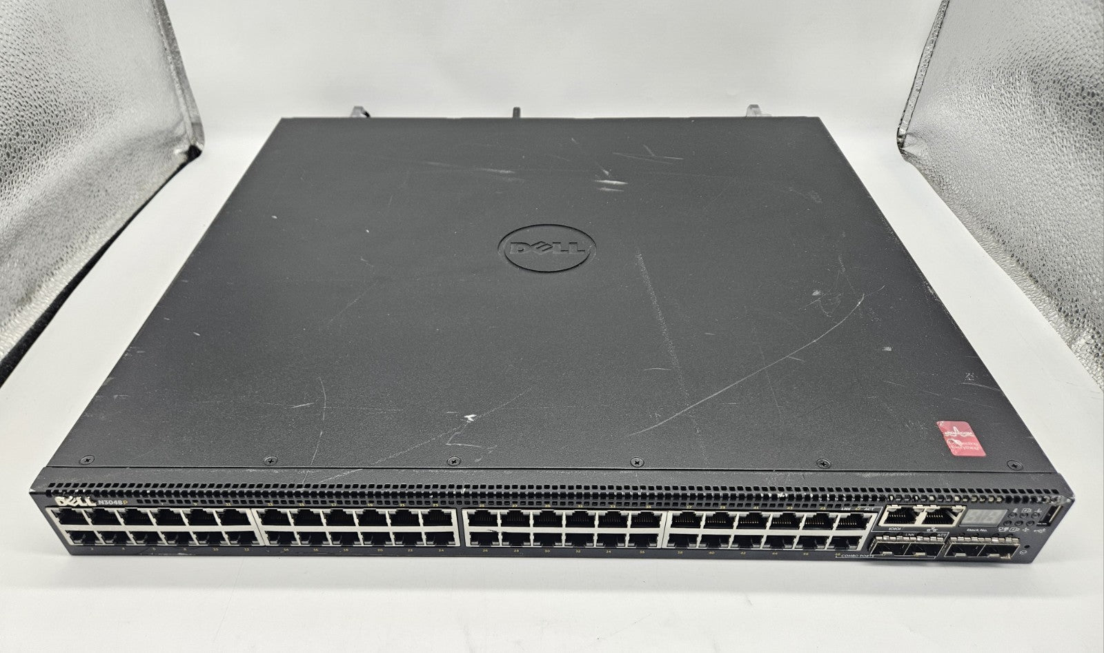 Dell Networking 48-Port PoE GbE & 4-Port SFP Network Switch N3048P0