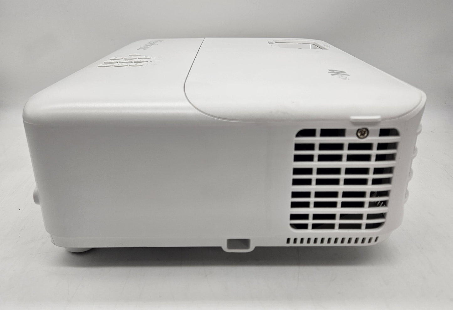 View Sonic4K 240Hz 3200 Lumens Home Projector 3881 Hours (Clean Image) PX701-4K5