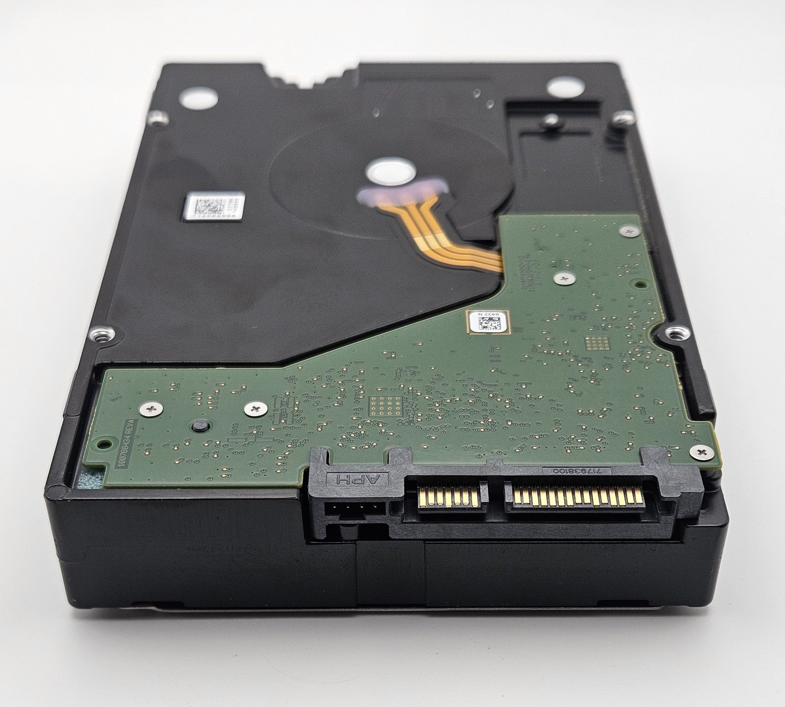 Seagate IronWolf NAS 8TB 7200RPM SATA 6Gbps 256MB 3.5" Hard Drive ST8000VN00222