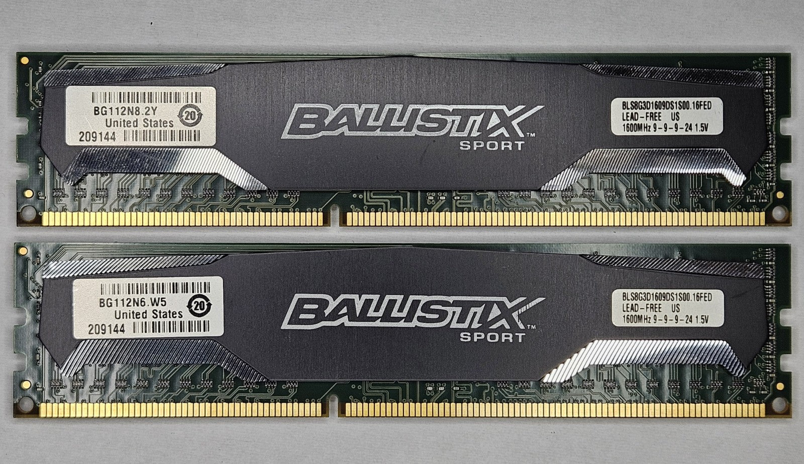 LOT OF 2 Crucial 8GB PC3-12800 DDR3-1600MHz Desktop RAM BLS8G3D1609DS1S00.16FED0
