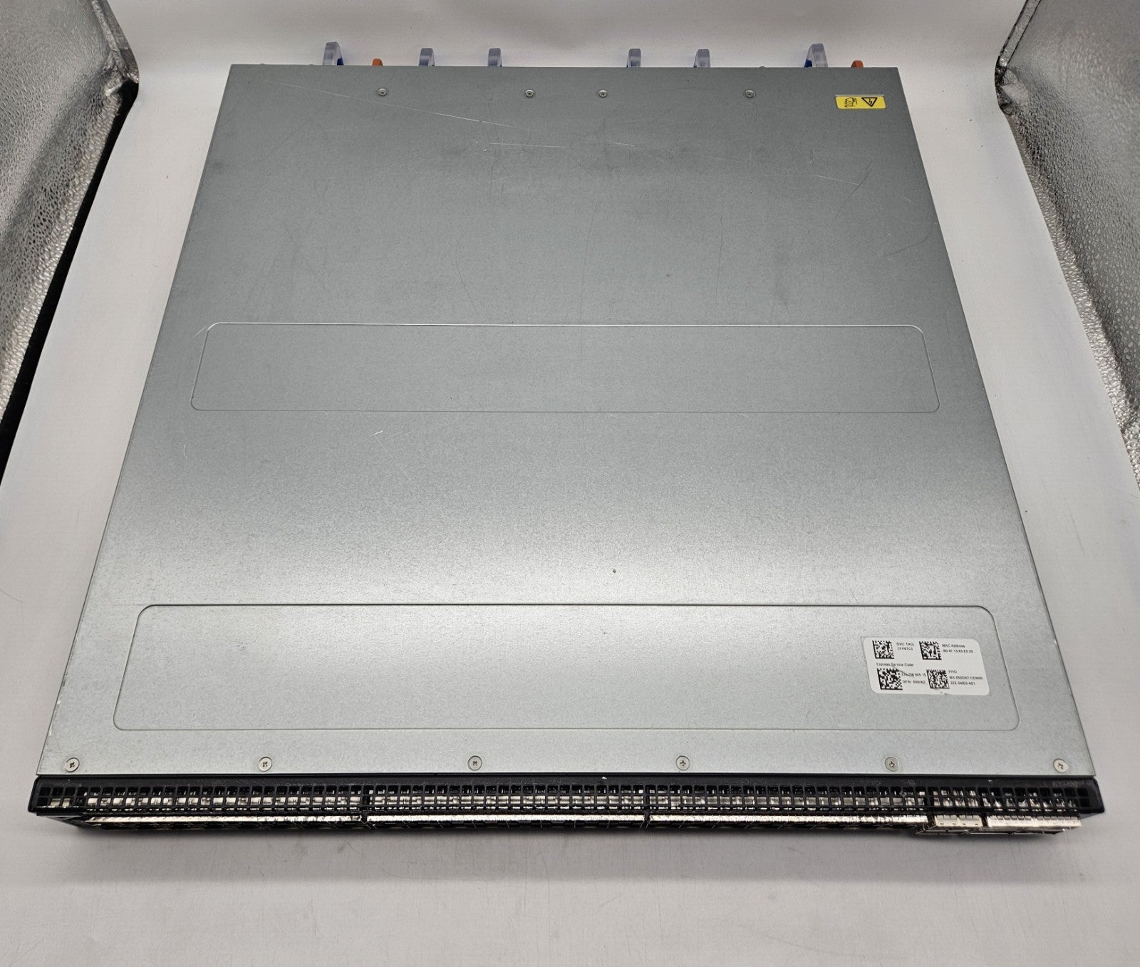 Dell EMC 48-Port 25Gb SFP28 & 6-QSFP Network Switch OS 10.5 Enterprise S5248F-ON2