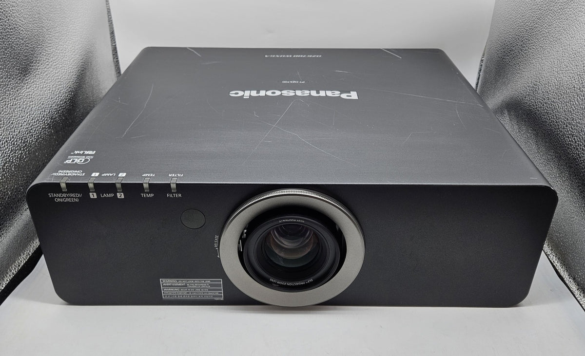 Panasonic WUXGA DLP 6000 Lumens Projector 144 Lamp Hours (Clean Image) READ0
