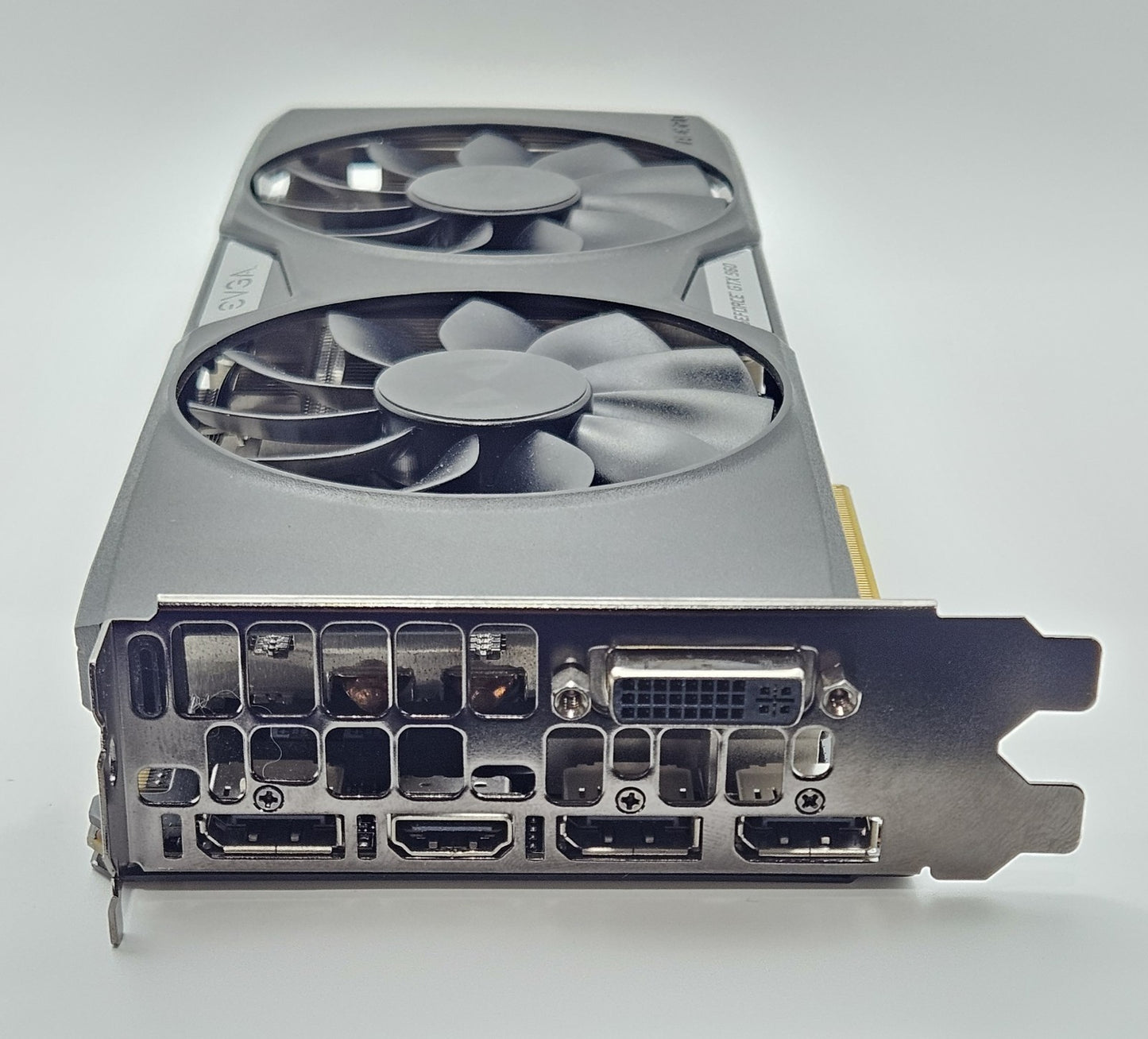 EVGA GeForce GTX 960 FTW ACX 2.0 2GB GDDR5 Graphics Card 02G-P4-2968-RX1