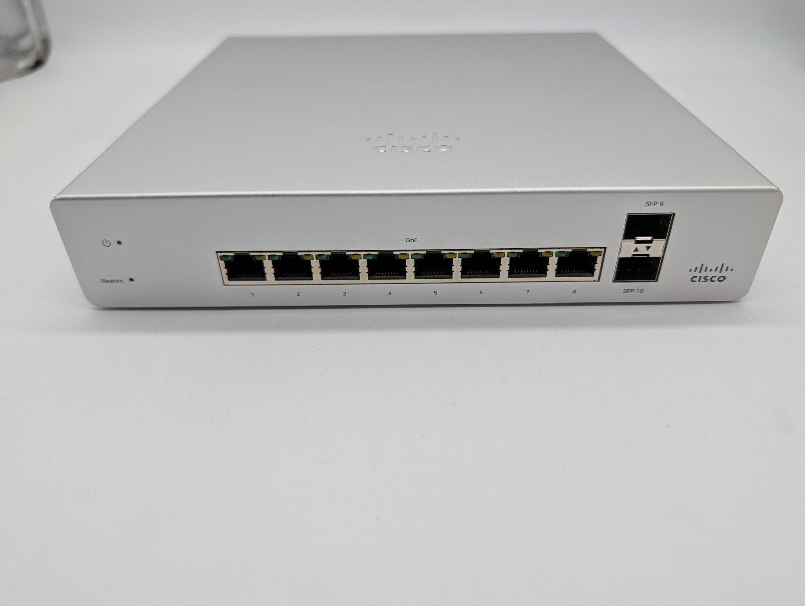 Cisco Meraki MS220-8 Ethernet 8 Port Cloud Mnaged Unclaimed Switch Original Box1