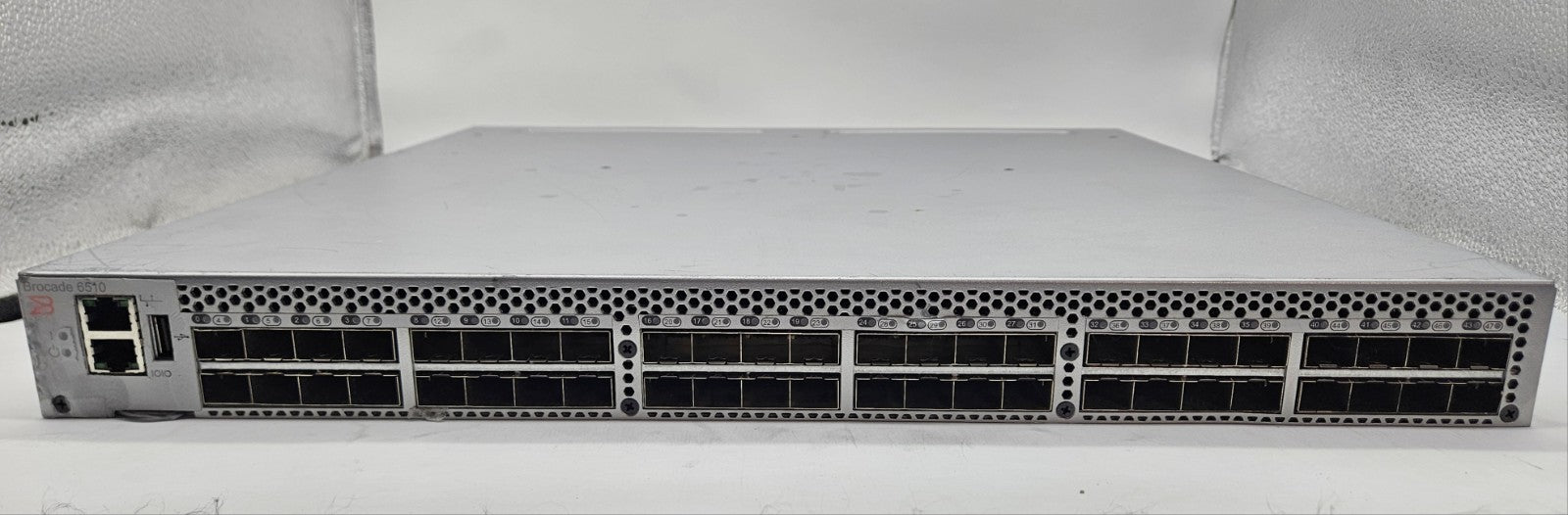 Brocade 6510 48-Port 16GB SFP+ (36-Active) Network Switch w/Lic. DL-6510-24-8G-F1