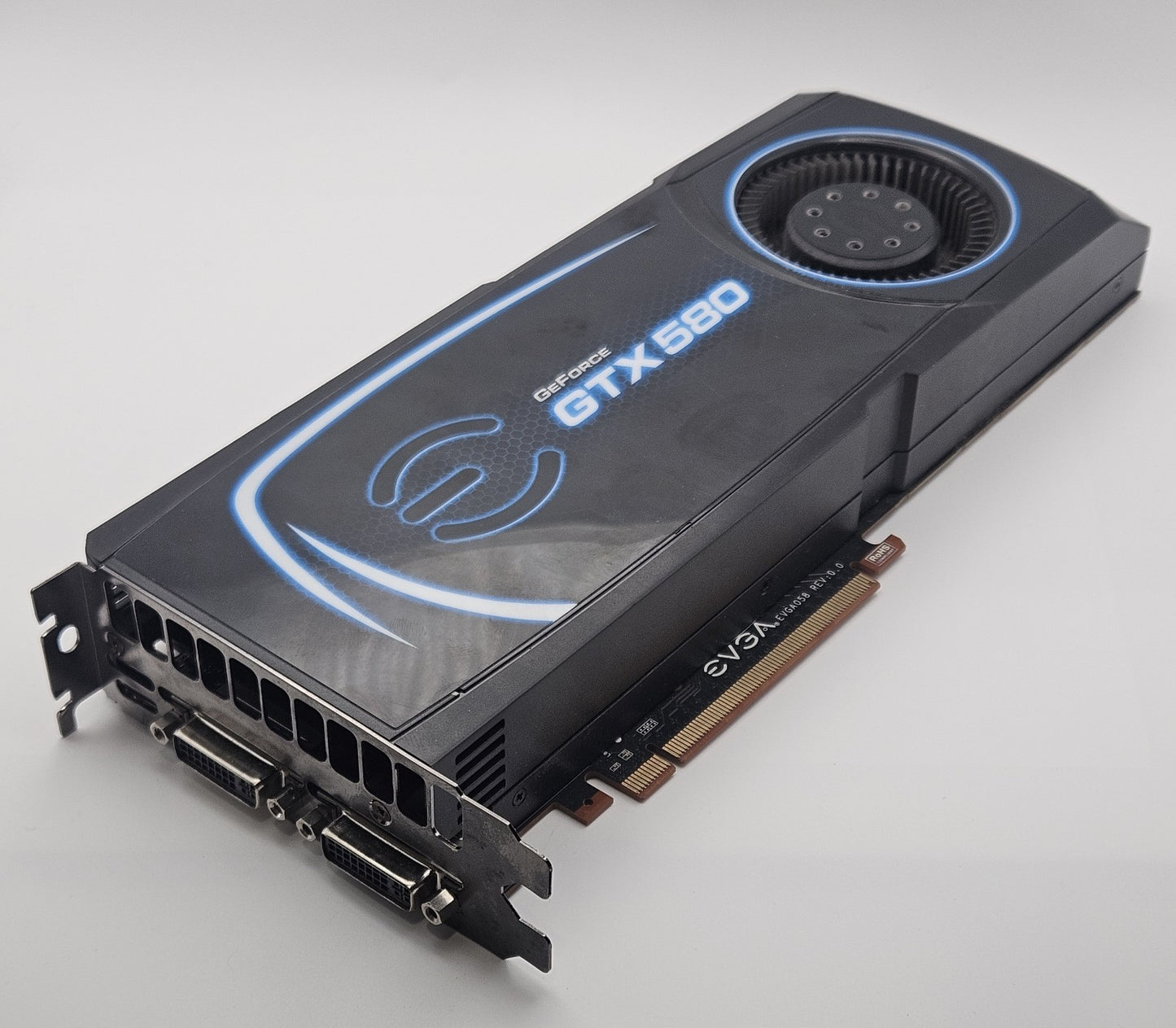 EVGA GeForce GTX 580 1.5GB GDDR5 PCI-E 2.0 x16 Video Graphics Card0