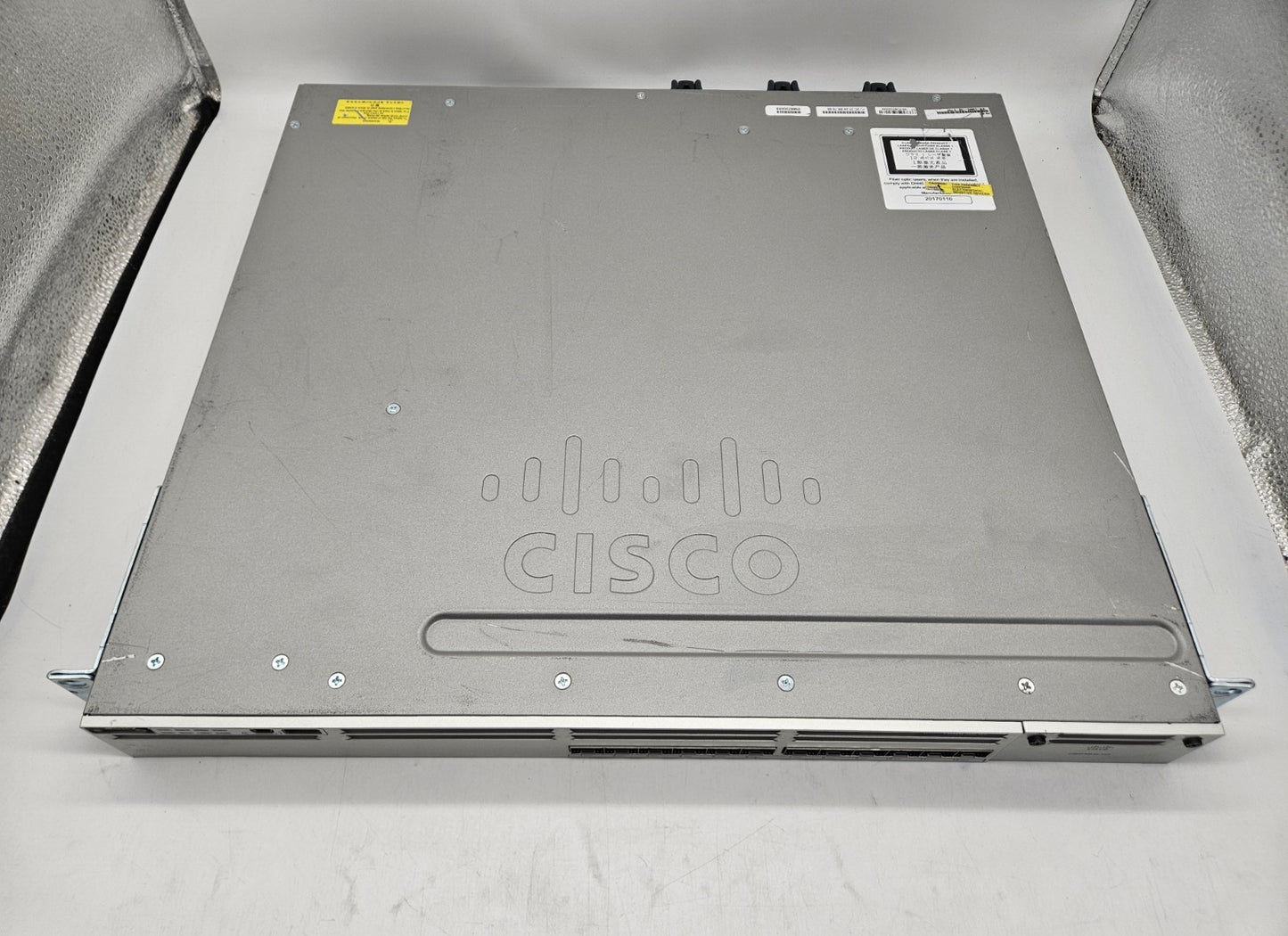 Cisco Catalyst 3850 12-Port SFP Network Switch w/ 2x PSU WS-C3850-12S-S2