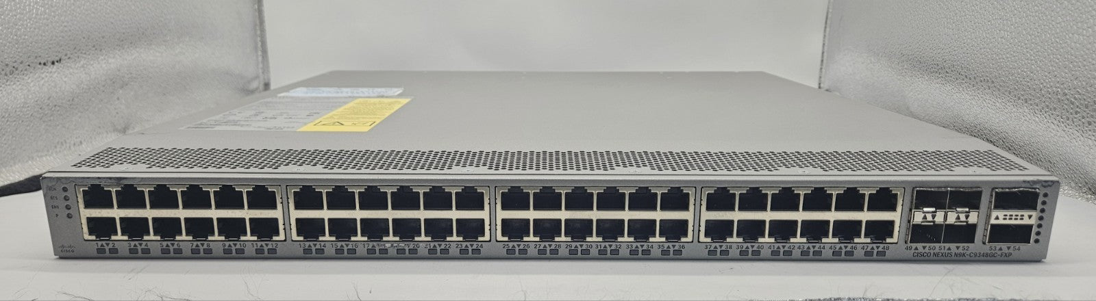 Cisco Nexus 9300 48-Port GbE 4-25Gb SFP & 2-QSFP Network Switch N9K-C9348GC-FXP1
