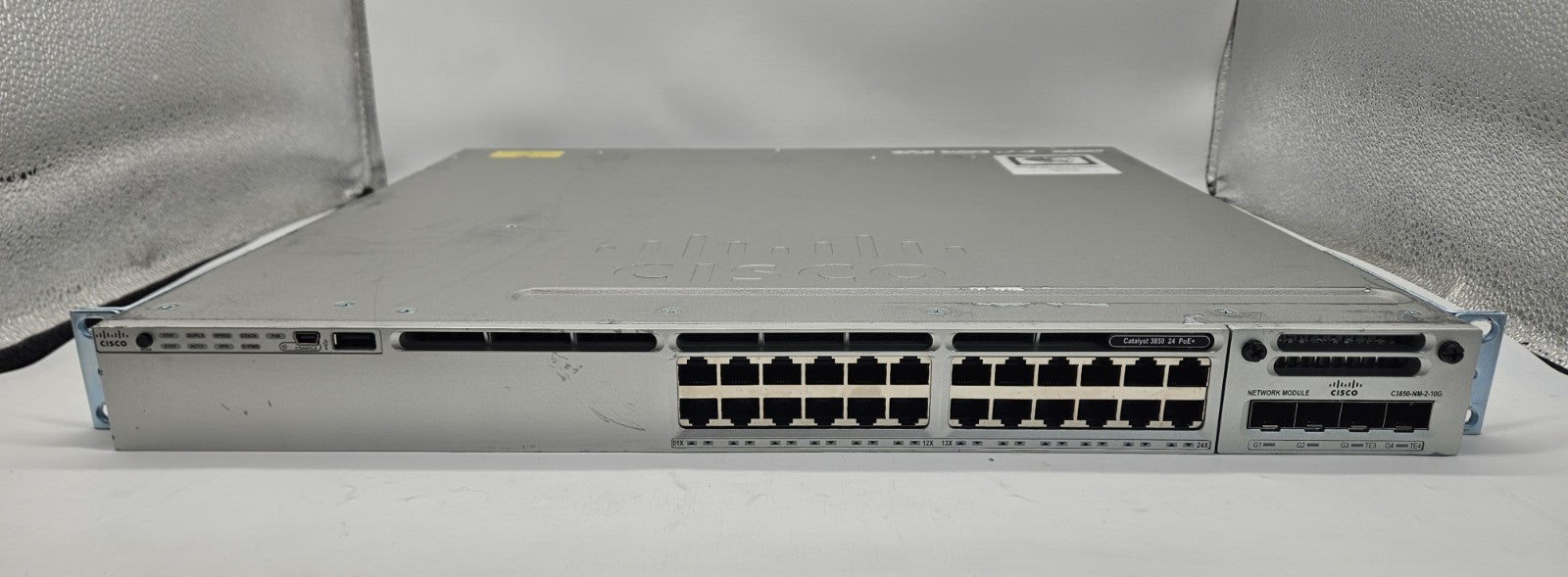 Cisco Catalyst 3850 24-Port PoE GbE Network Switch w/ Module WS-C3850-24PW-S1