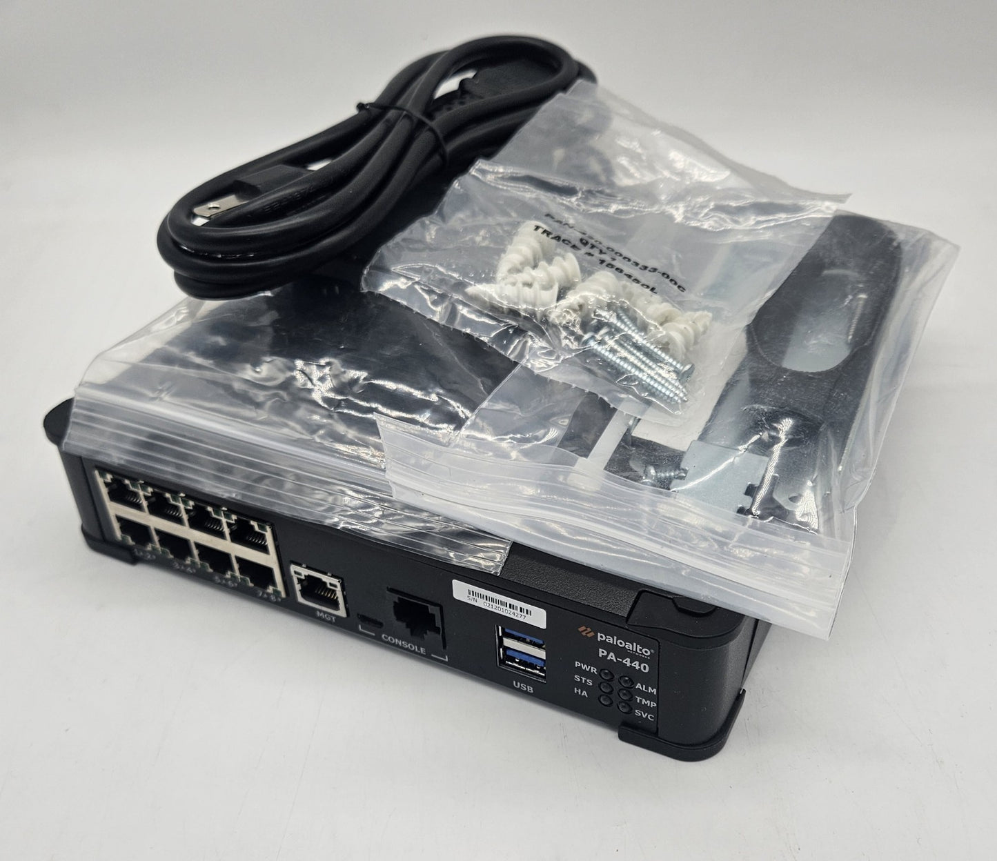Palo Alto 8-Port Gigabit Ethernet Security Appliance w/ Power Adapter PA-4400