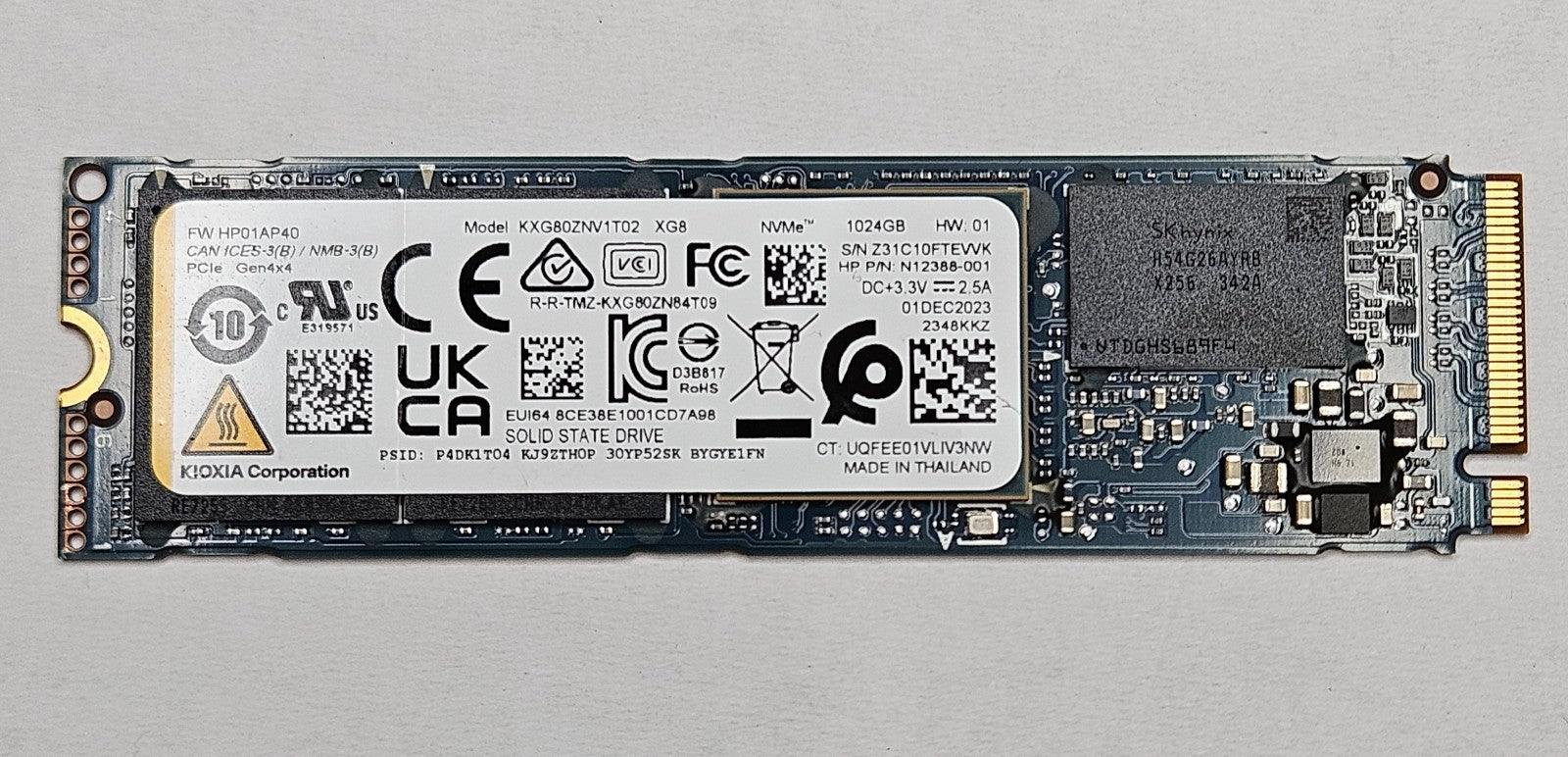 KIOXIA XG8 1TB TLC PCI Express 4.0 x4 NVMe M.2 2280 SSD KXG80ZNV1T020