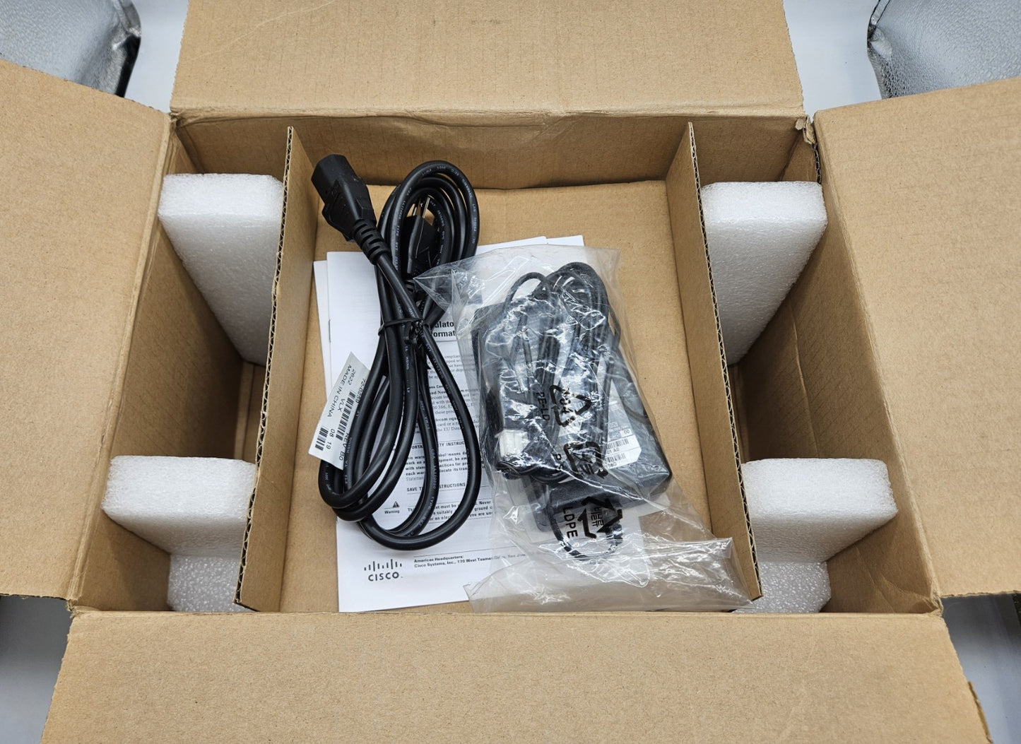 NEW OPEN Cisco ISR1101 4-Port GbE Integrated Services Router w/PWR C1101-4PLTEP1